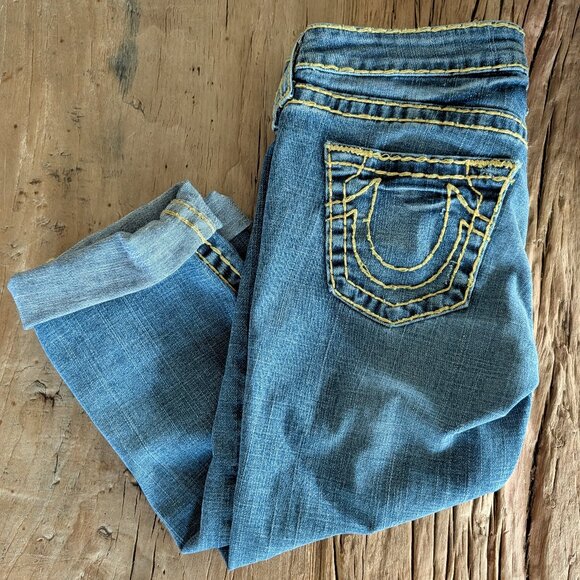 True Religion Capri Jeans with Yellow Stitching- Size 28- BN without Tags - Picture 1 of 6